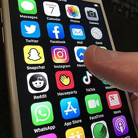 Cellphone and Mobile Device Forensics Investigations in Chicago